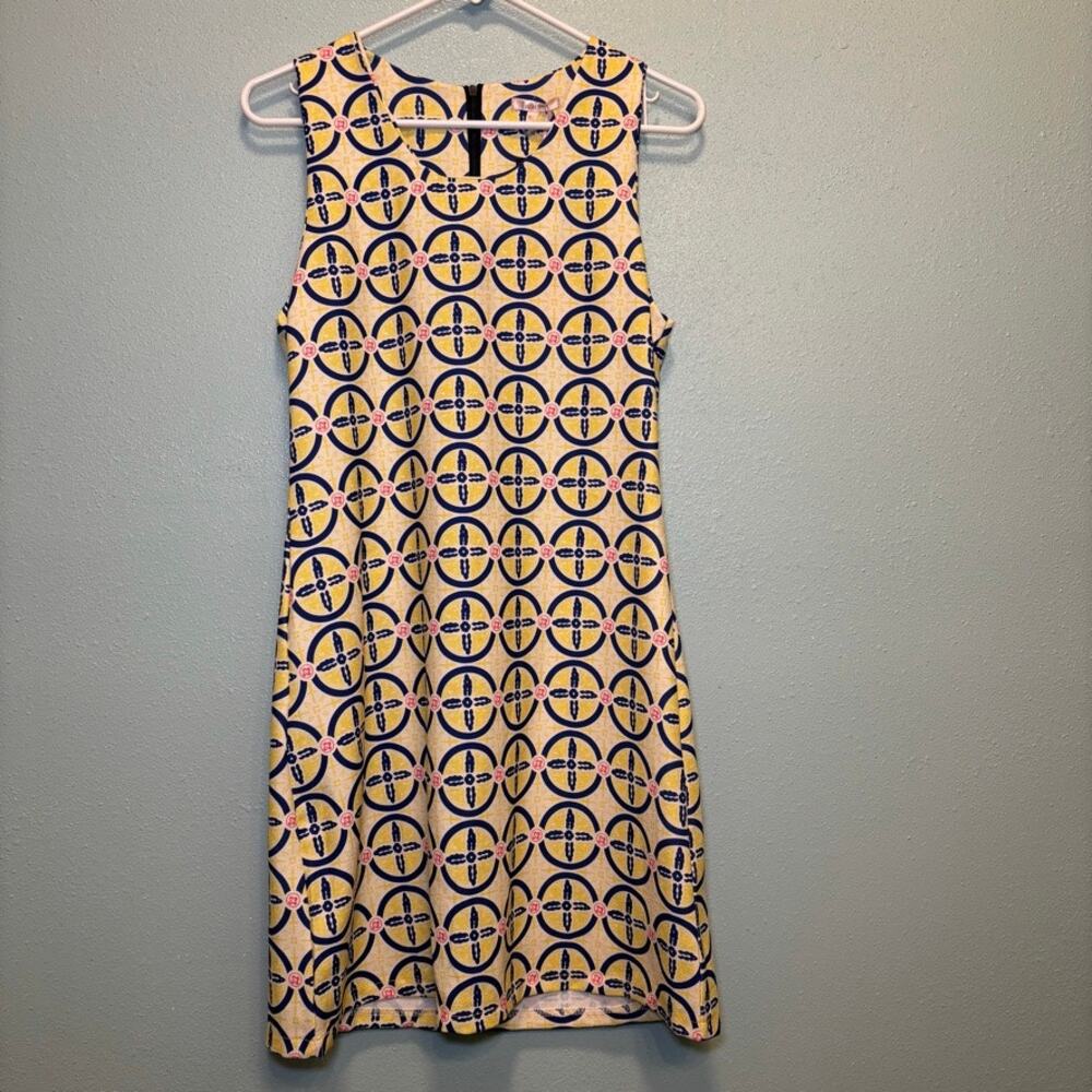 Toi et Moi Sleeveless Sheath Dress Medium Geometric Print NWT